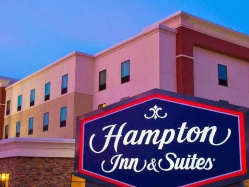 Hampton Inn & Suites Bismarck Northwest מראה חיצוני תמונה